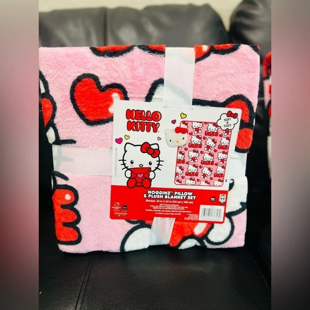 NEW HELLO KITTY NOGGINZ PILLOW & PLUSH BLANKET SET